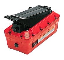 (image for) [DISCONTINUED] Norco 10,000 P.S.I. Air/Hydraulic Pump w/ Gauge