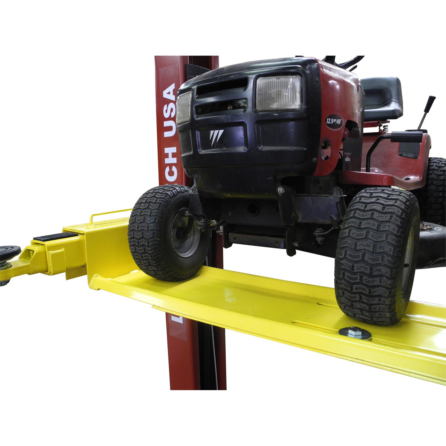 Golf cart lawn mower attachment outlet