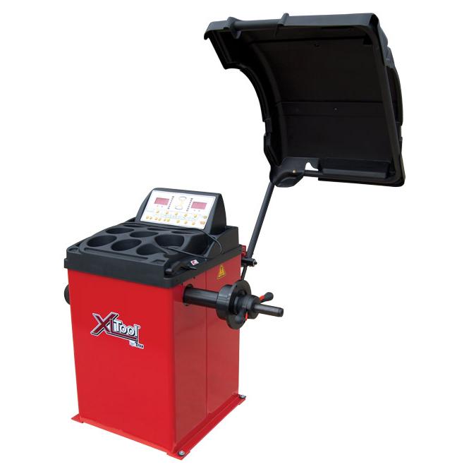 Titan Tire Changer/Wheel Balancer Combo TC350/WB350 Redline Stands