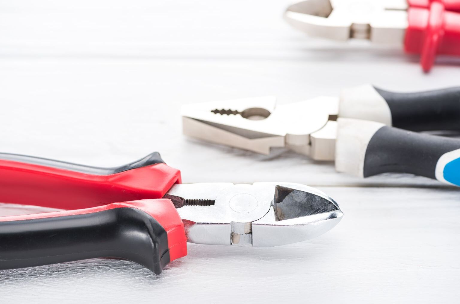 Pliers
