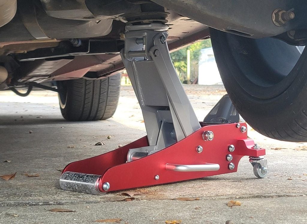Redline 1.5 Ton Single Piston Racing Floor Jack