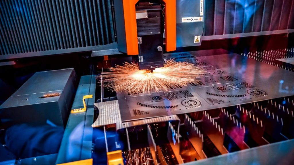 laser cutting 