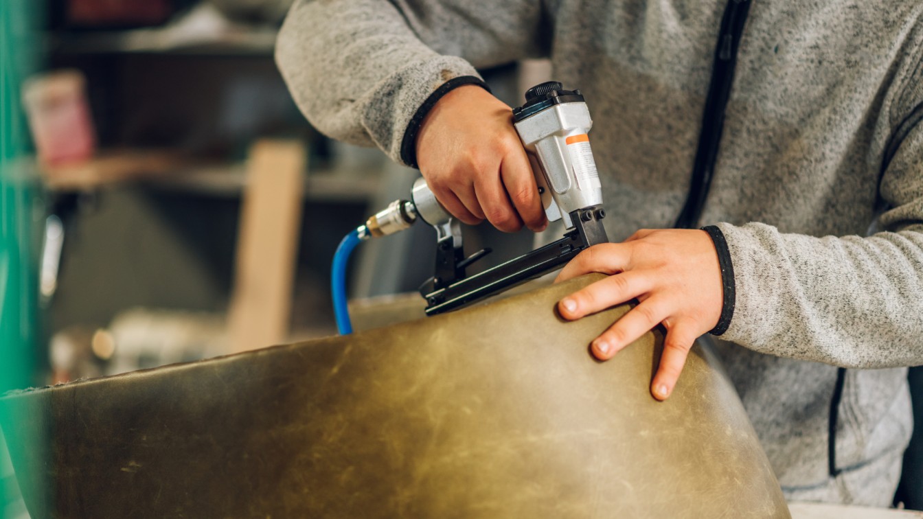 Air Rivet Gun