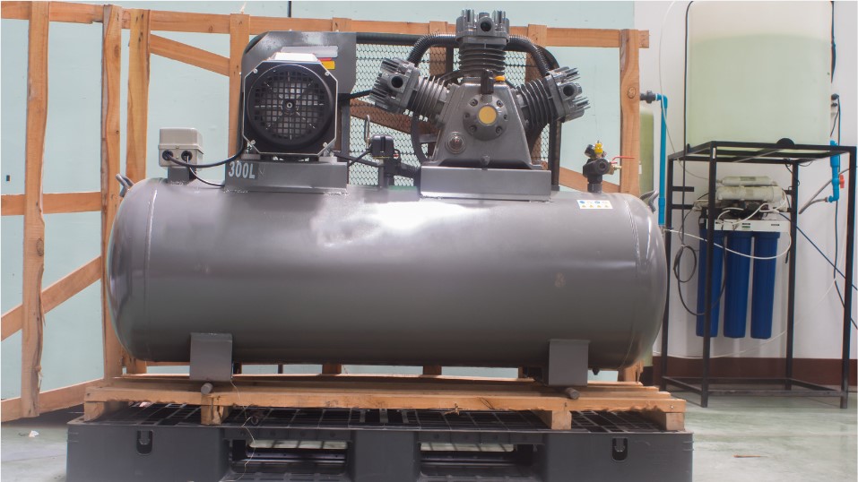 Reciprocating Air Compressor