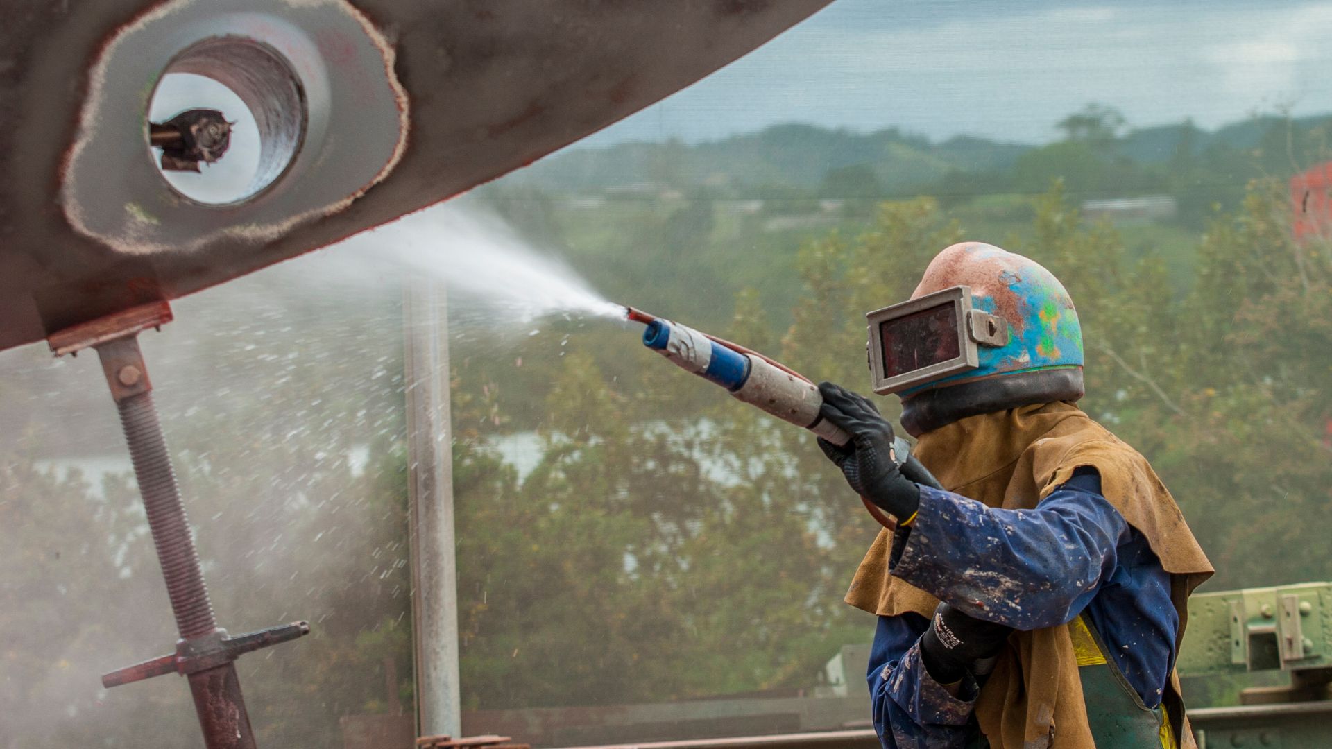 Abrasives Blasting
