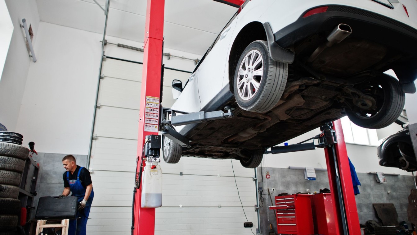 Two Post Car Lifts