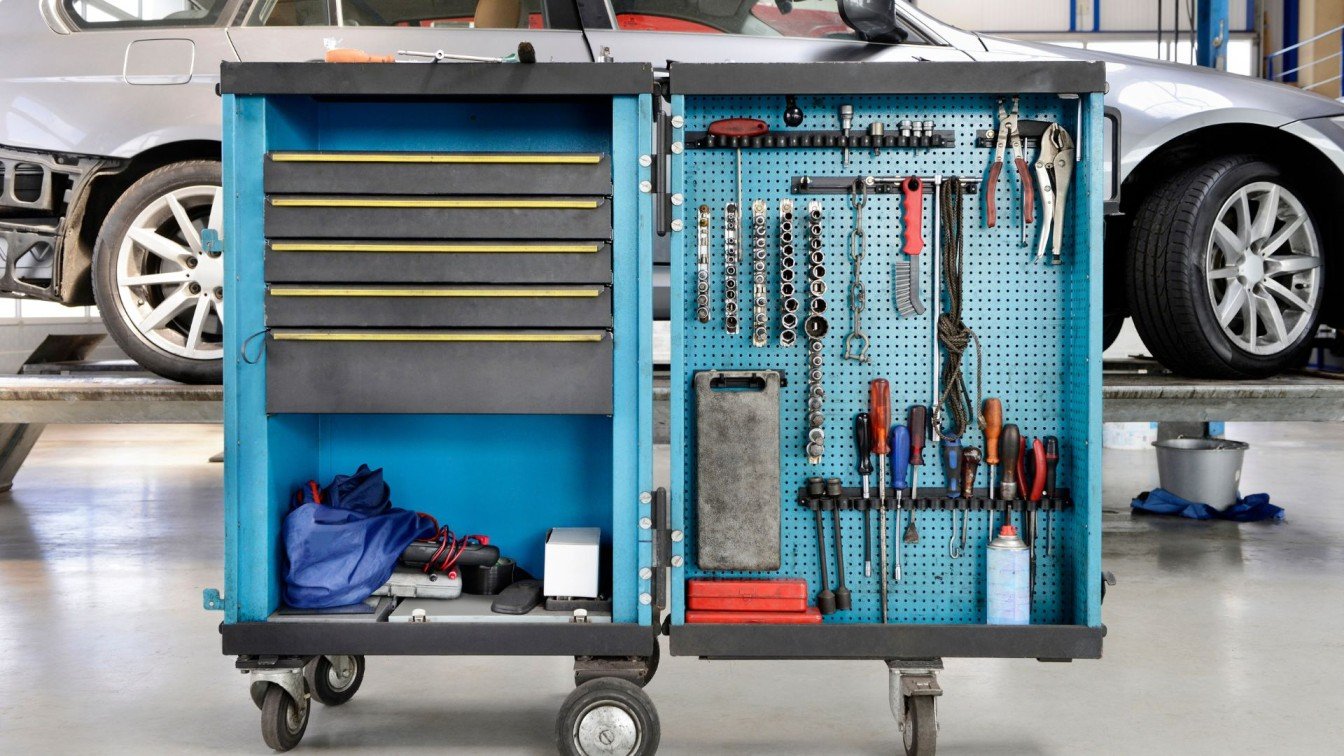 how to organise mobile tool box